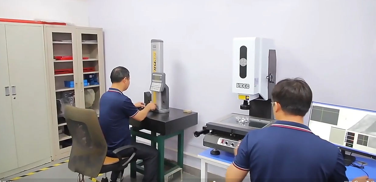 Dongguan Zhongwei Metal Products Co., Ltd linha de produção do fabricante