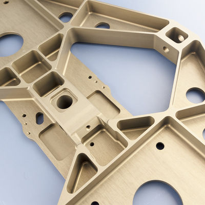 Peças CNC de liga de alumínio 7075 personalizadas anodizadas em preto/ouro/vermelho/azul/prata/amarelo para usinagem de alta precisão